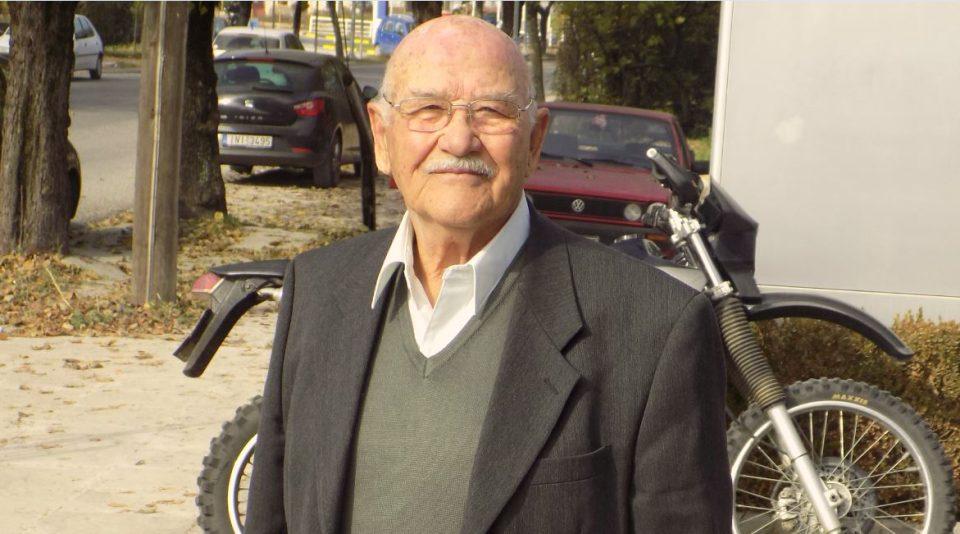 Βασίλης Λέντζος