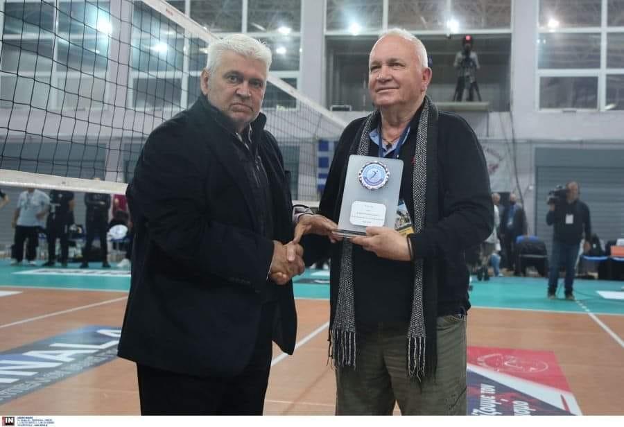 Καραπέτσος Αντωνιάδης