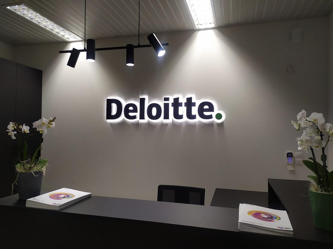 Με πίστη στις προοπτικές των Ιωαννίνων 55 Deloiite