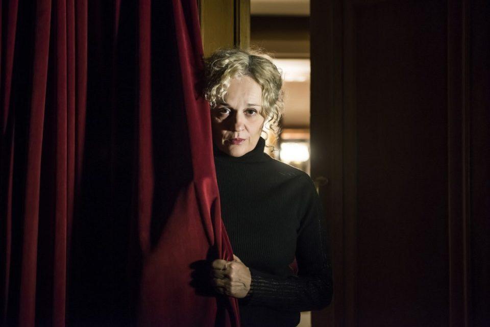 Kechagioglou Maria curtain2 1536x1025 1