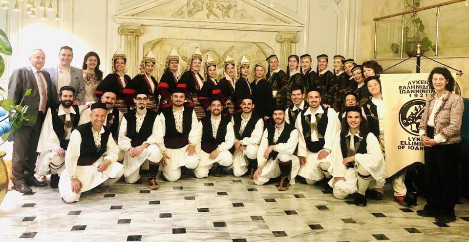 LykeioEllinidwn Koritsa