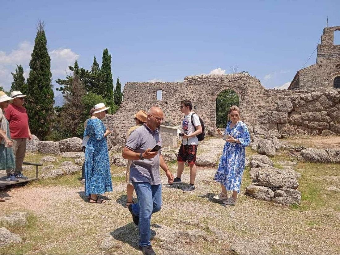 Δημοσιογράφοι από τη Ρουμανία στα παράλια της Ηπείρου 52 Roumanoi dimosiografoi Preveza 1