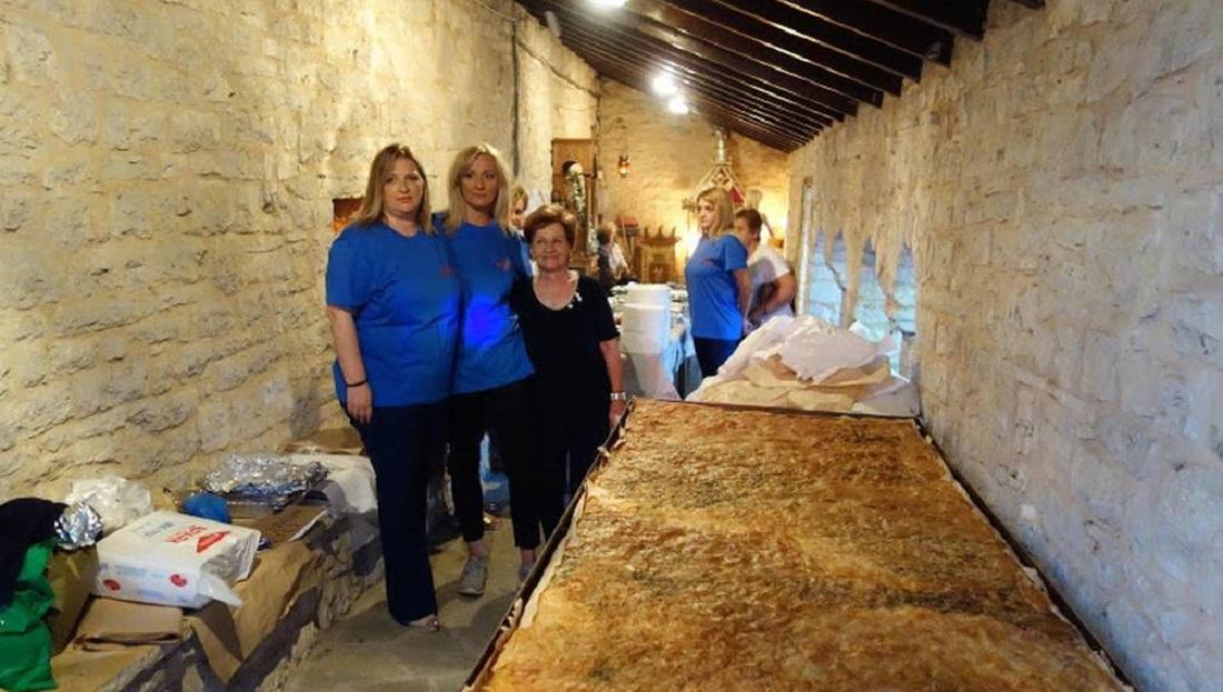 «Γιορτή Πίτας» στη Ζωοδόχο με λαχανόπιτα 3 τ.μ. 55 pita zwodoxos 1