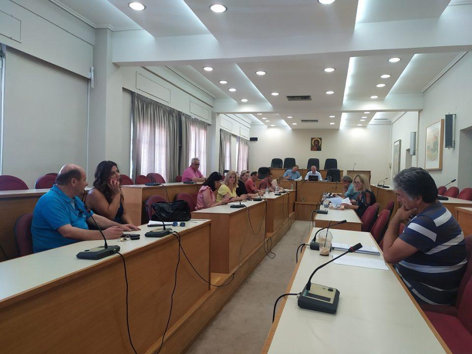 epitropi perivallontos