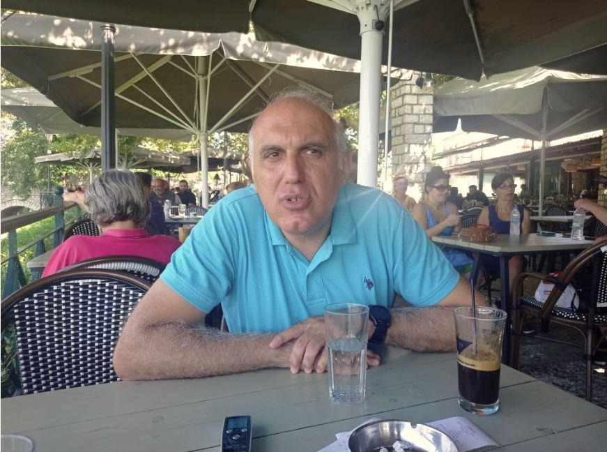 Άρης Ραβανός