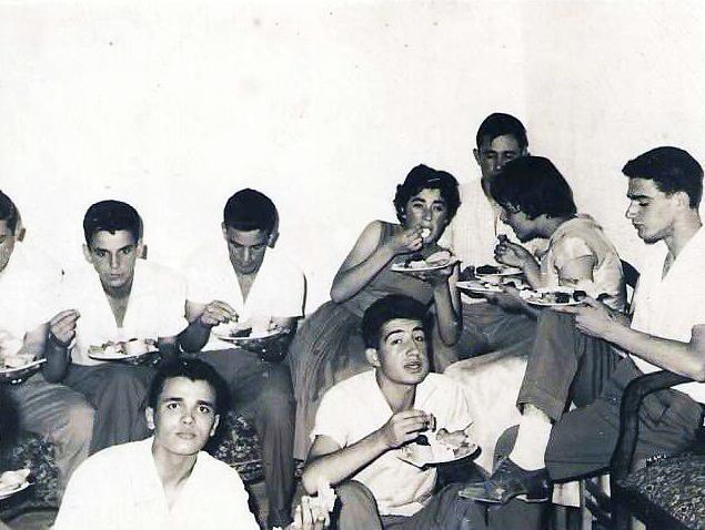 ΑΣΠΡΟ ΜΑΥΡΟ 01022024