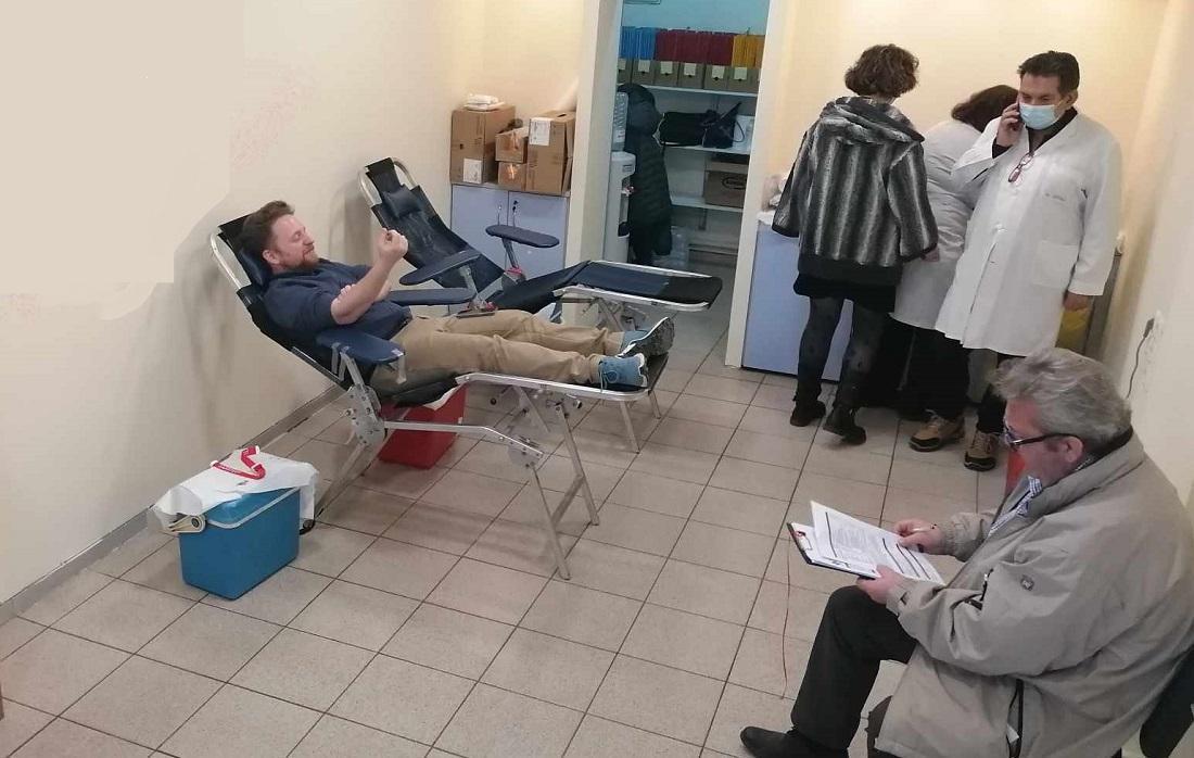 Σταθερό σημείο αιμοδοσίας: Έγινε πράξη ένα αίτημα ετών 55 Aimodosia Stathero Shmeio