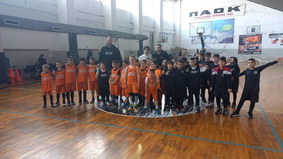akadimia ntougia sti thessaloniki