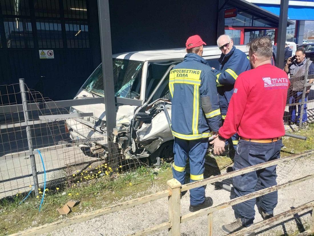 troxaio paneipirotiko