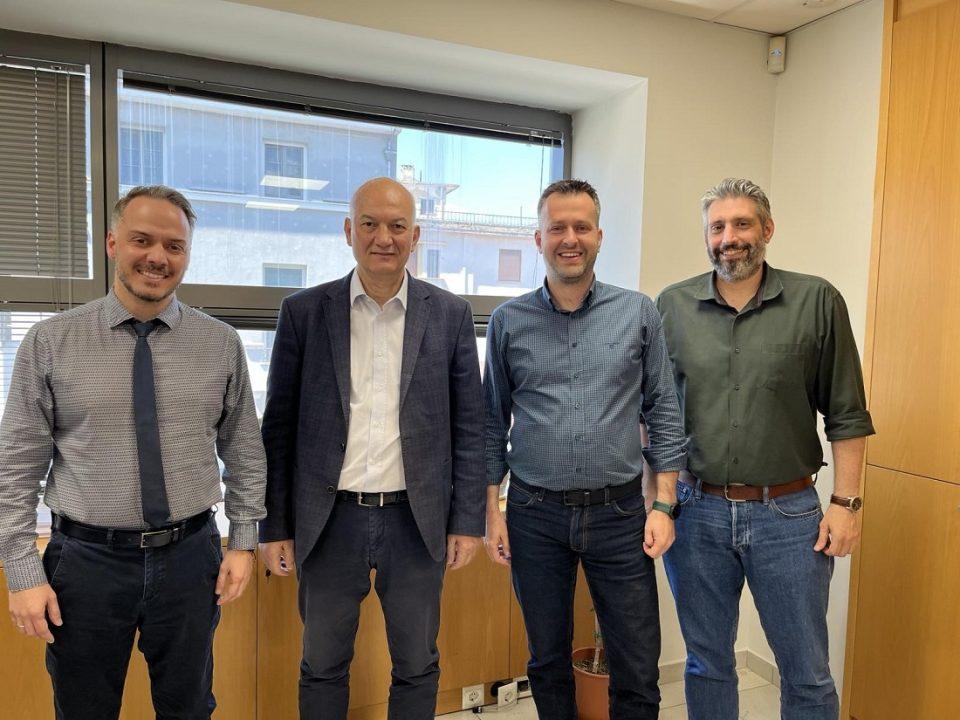 OTOE Trapeza Hpeirou