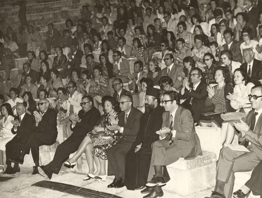 aspro mavro 16042024 Custom