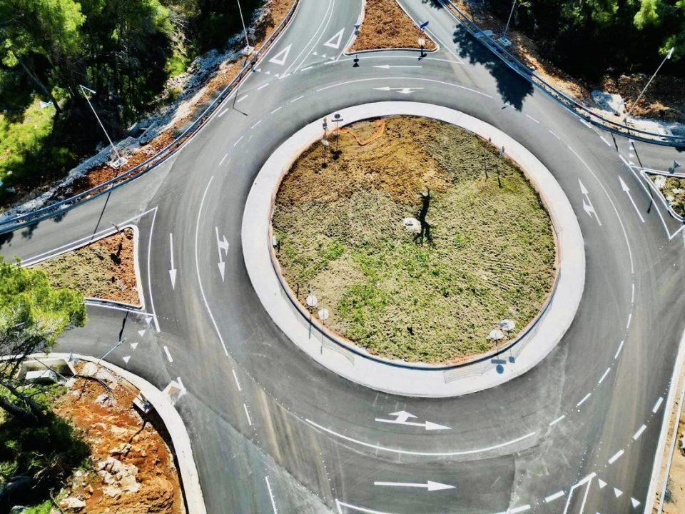 Kyklikos Komvos Loutsa