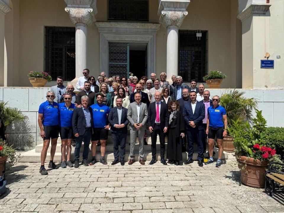 Omadiki Mpegkas Schwerte