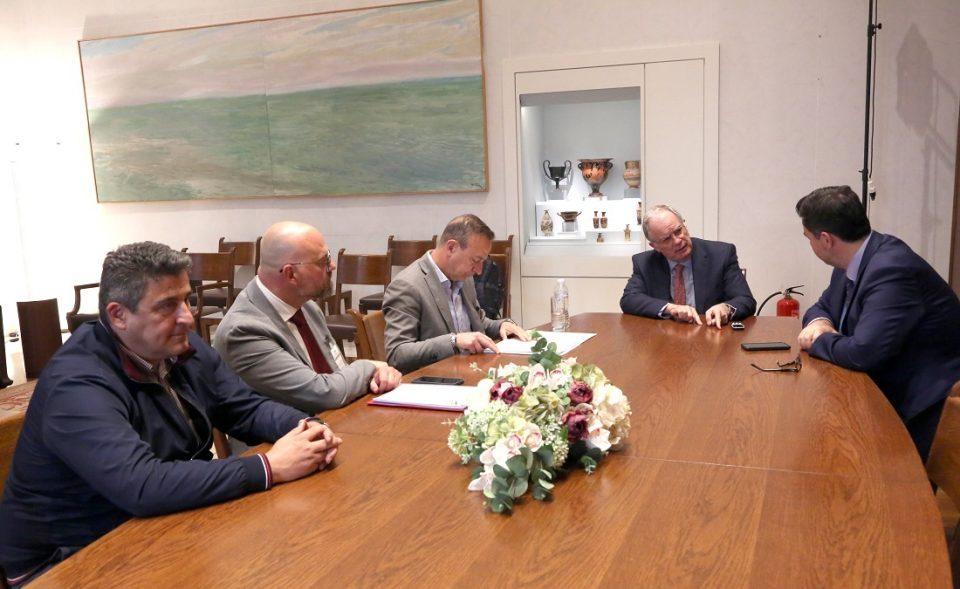 Tasoulas Mpegkas Stratopedo 1