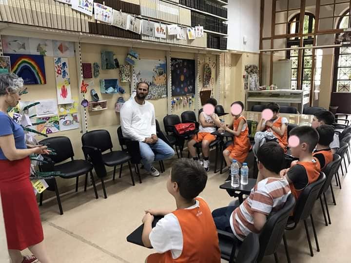 ntougias episkepsi bibliothiki