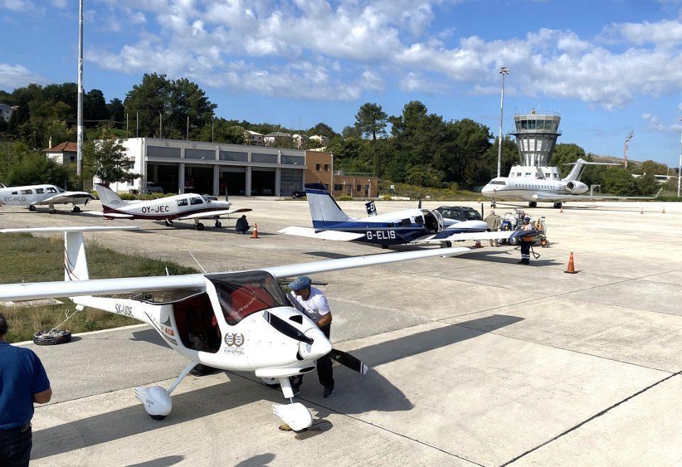 Aerodromio Idiwtika aeroskafi 2