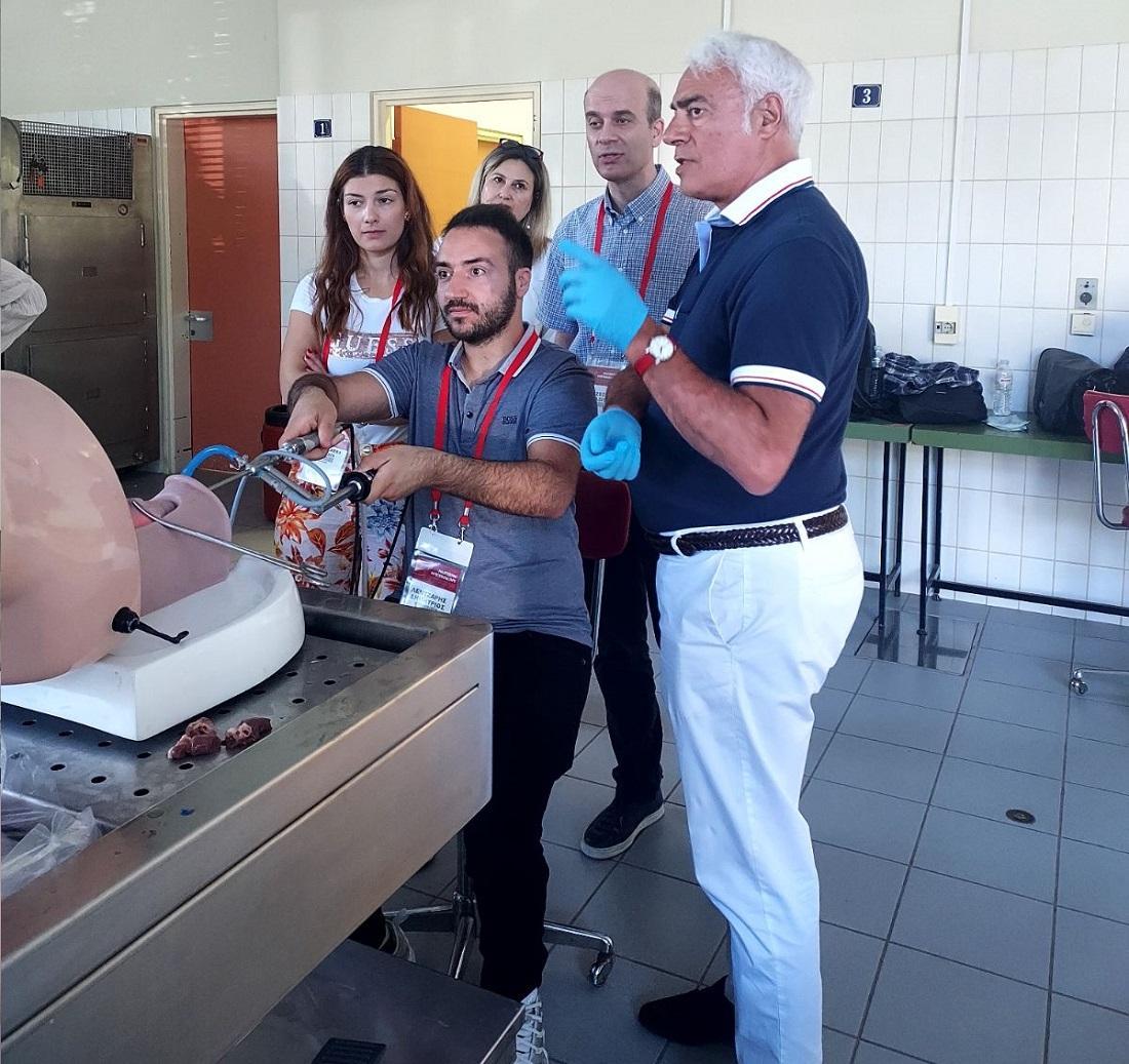 Με έμφαση στην πρακτική άσκηση το Θεωρητικό & Κλινικό Φροντιστήριο “Mastering Hysteroscopy” 54 Mastering Hysteroscopy 2