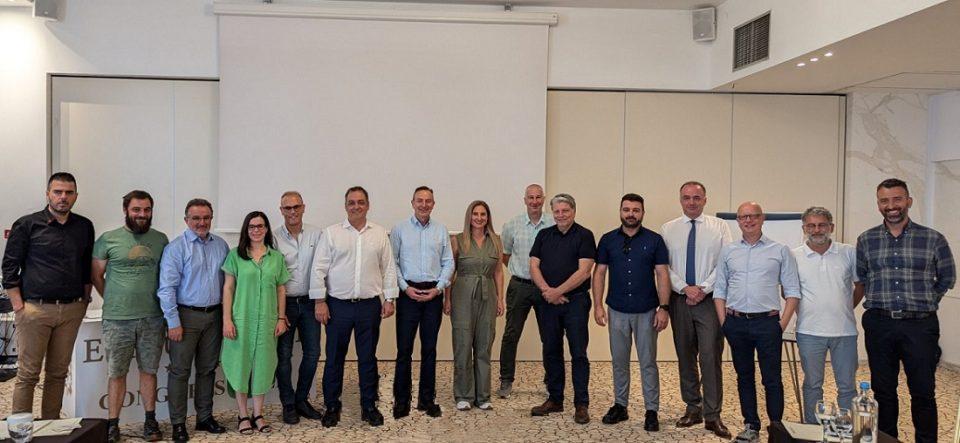 Synantisi 6 klimatika oudeteres