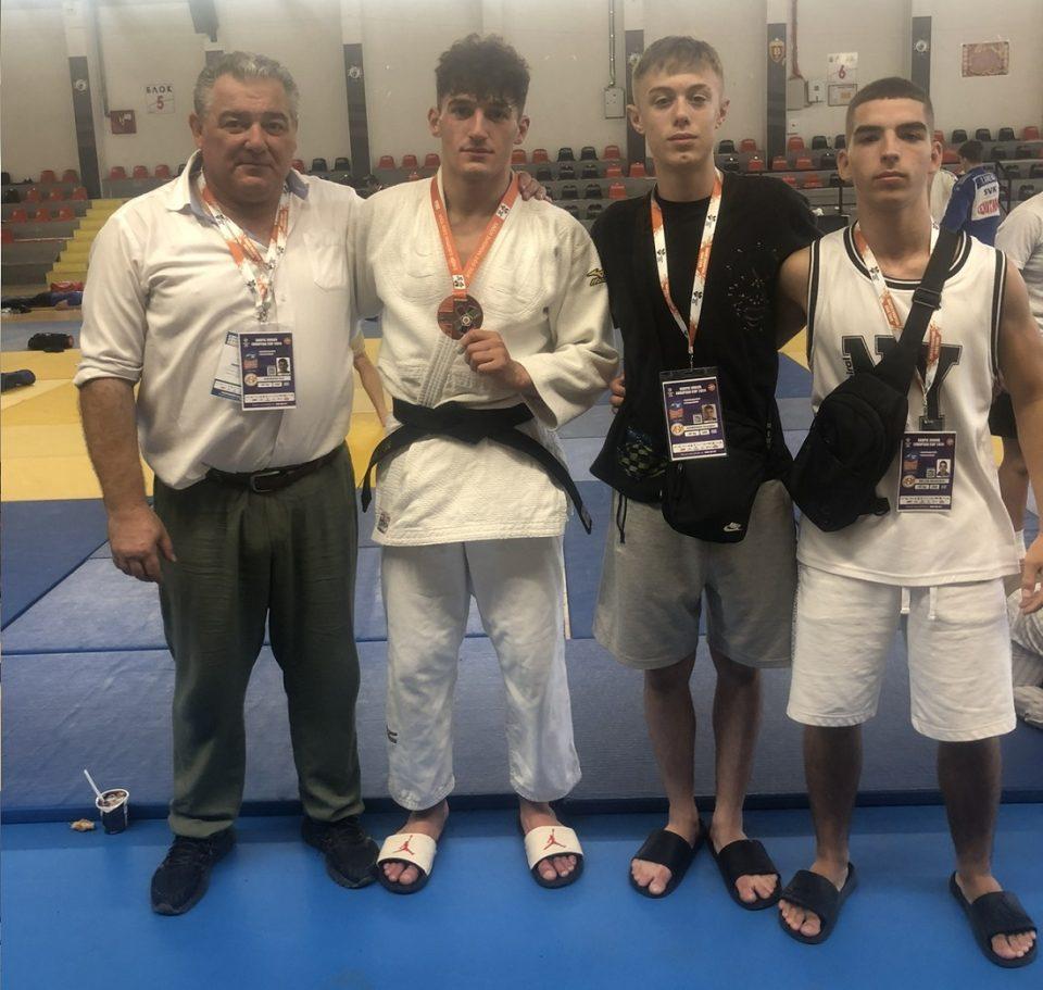 Zaragkas Evropaiko Skopia