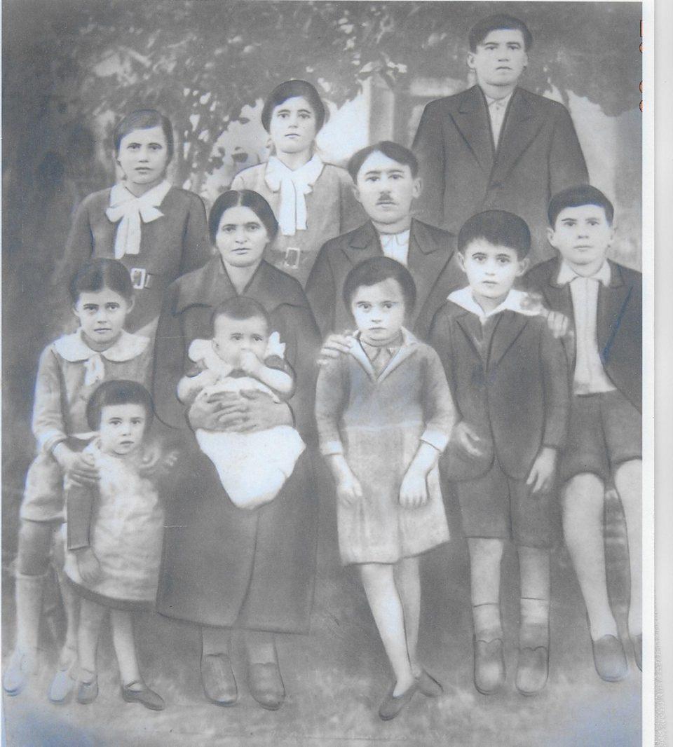 kommeno oikogeneia mallioy