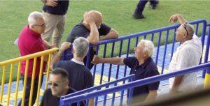 kostoulas mpelevonis stoumpos