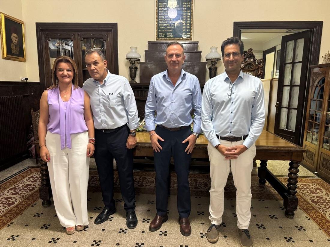 «Χαρτογράφηση» στις δομές φιλοξενίας προσφύγων από τον υπ. Μετανάστευσης 55 panagiotopoulos mpegkas1