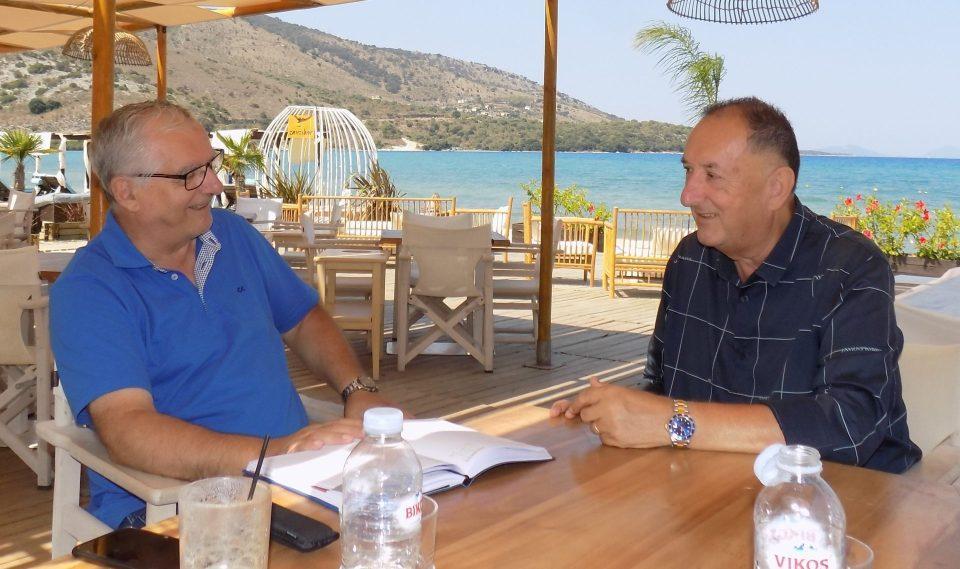 v giftop makis kiamos