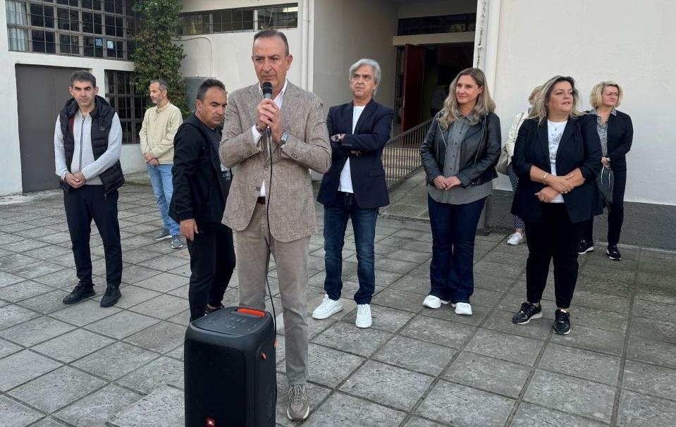 Mpegkas 13o Dimotiko