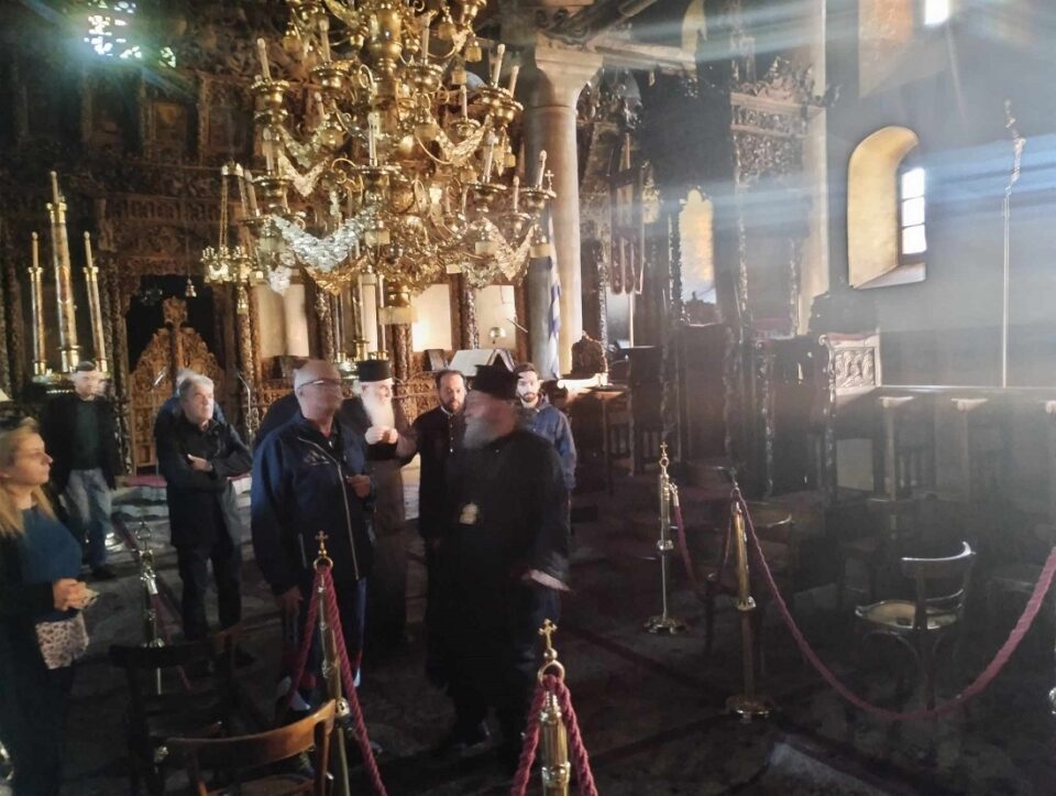 Ftwtia Mhtropolh eswteriko 5