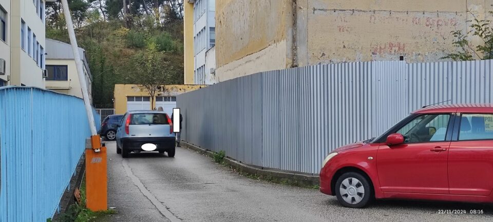 erga palio Panepistimio 5