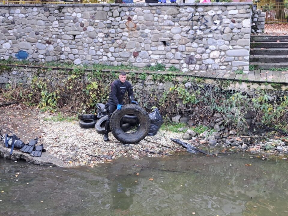 ypovrixios Katharismos Pamvotida 1