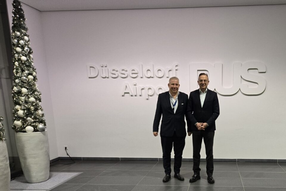 Mpegkas Dusseldorf airport