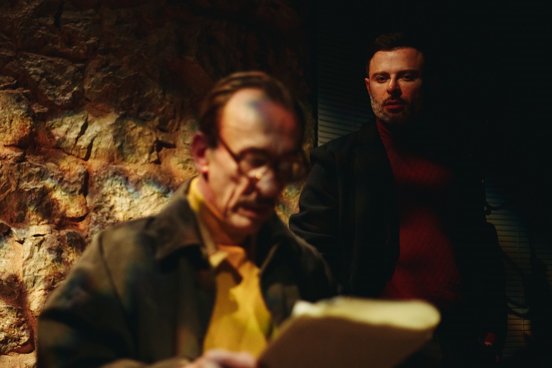 «Δυο Πορτοκάλια για τα Χριστούγεννα» στο Καμπέρειο Θέατρο 56 Dyo portokalia gia ta Christougenna 1