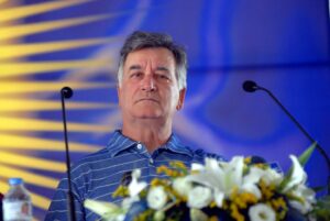 Μπορεί και.... τυχαία να βρεθεί επενδυτής για τον ΠΑΣ! 55 Kostoulas