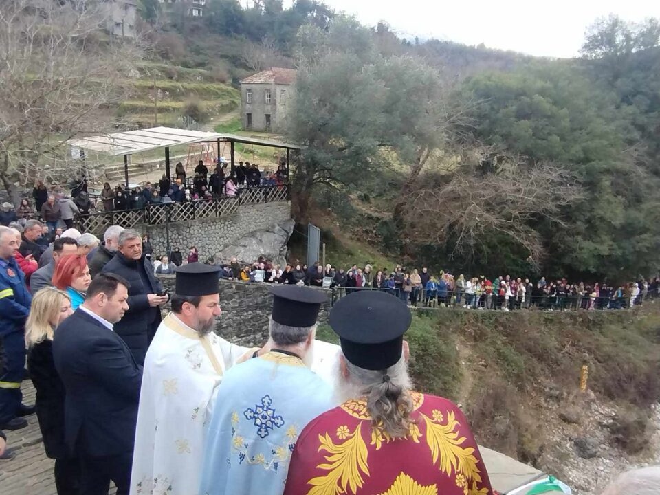 Theofaneia Gefyra Plakas 2