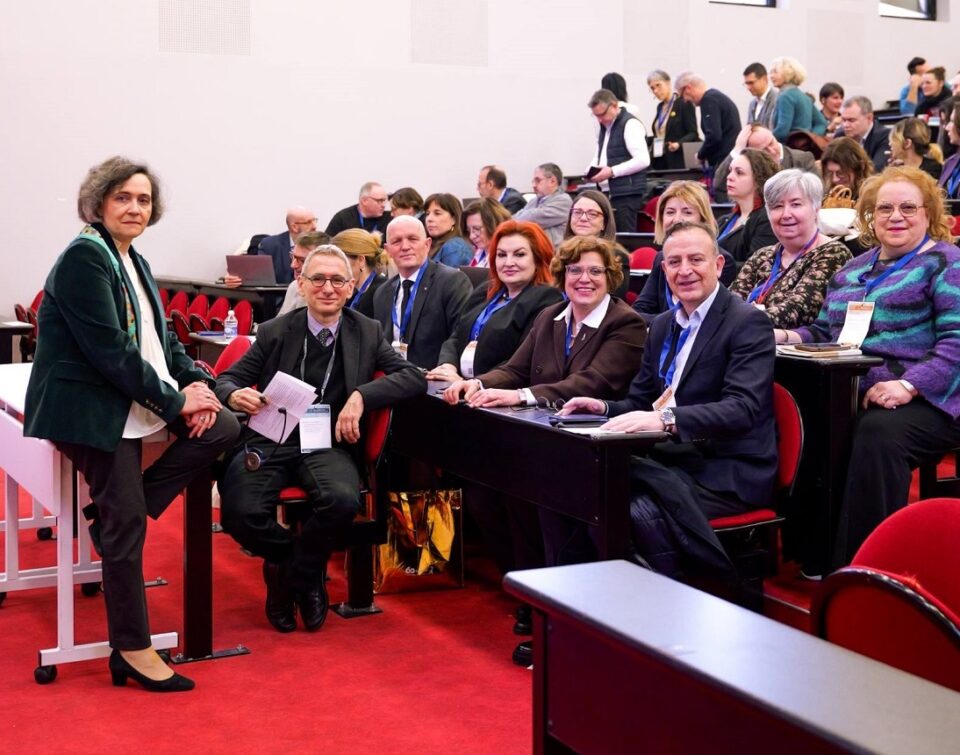 panepistimio artemis gallia