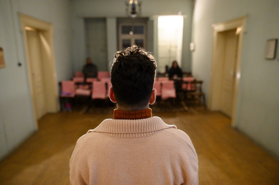 Tita Lou Synantiseis