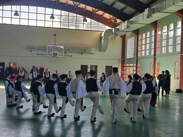 Festival paradosiakwn Kalpaki