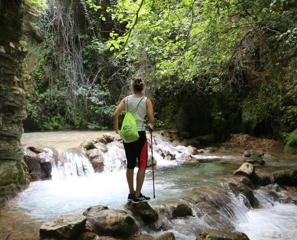 Monopatia B. Tzoumerka 3