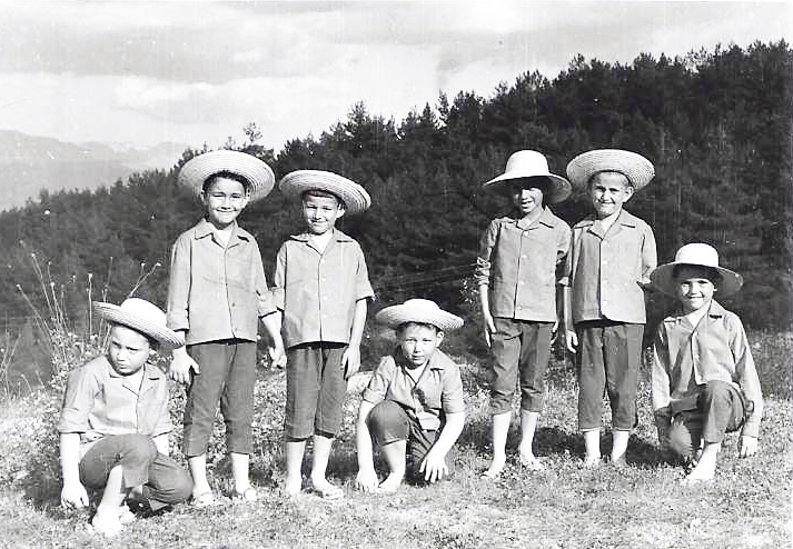 mikroi psarades 02042025