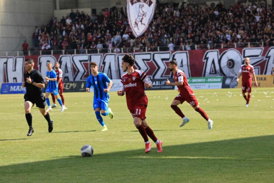 pas me larisa ael fc arena