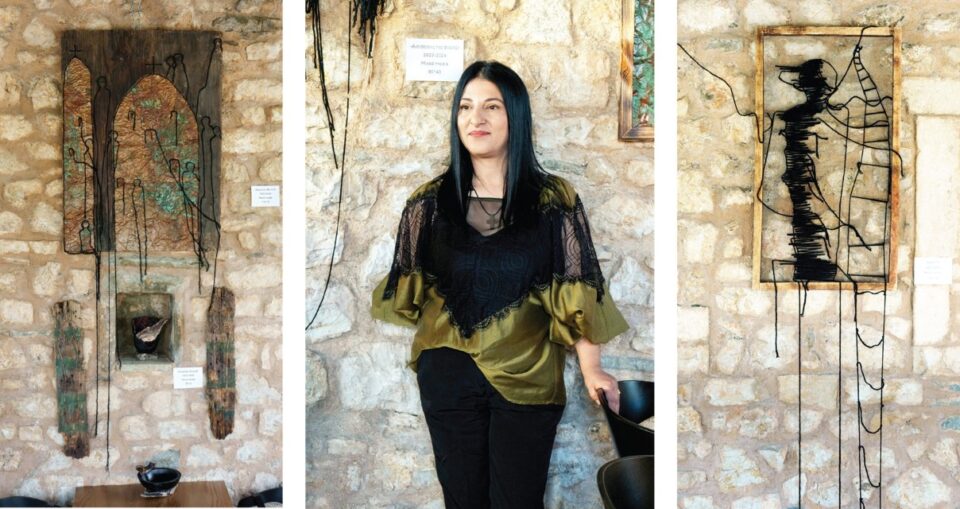 LAMPROU GIANNA Custom