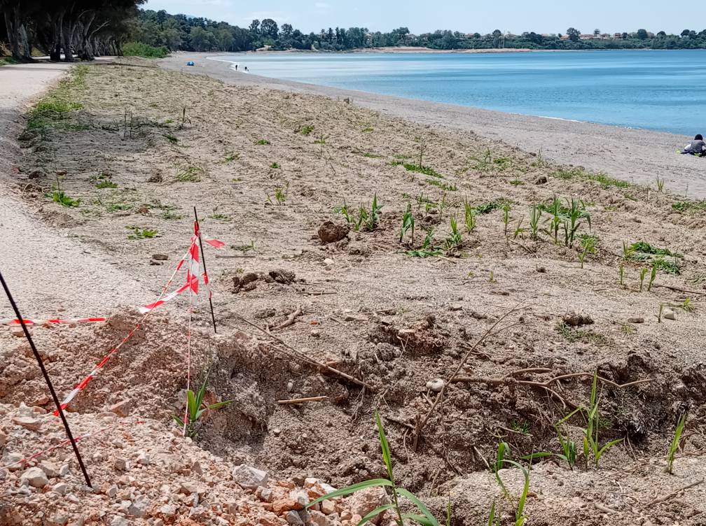 paralia Monolithi podilatodromos