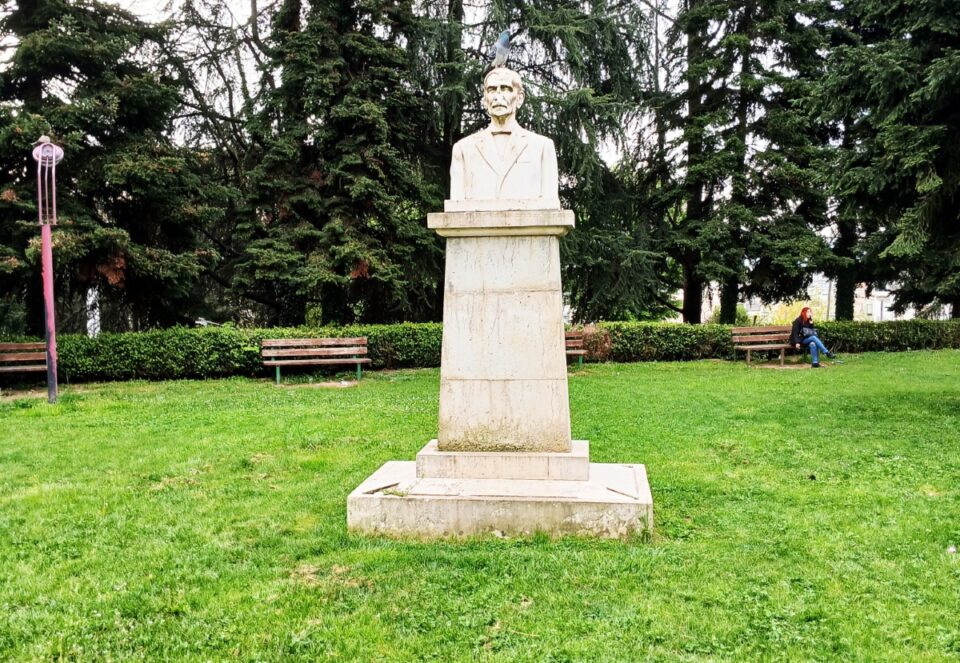 pirsinelas protomi Custom