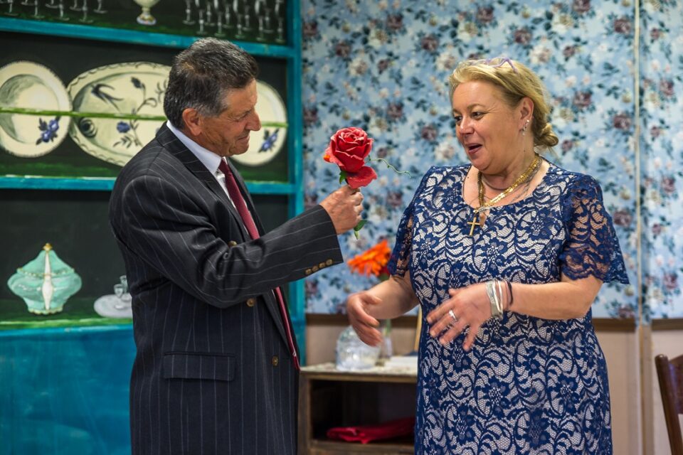 Despoinis etwn 39 Dwdwnaia Skini 4