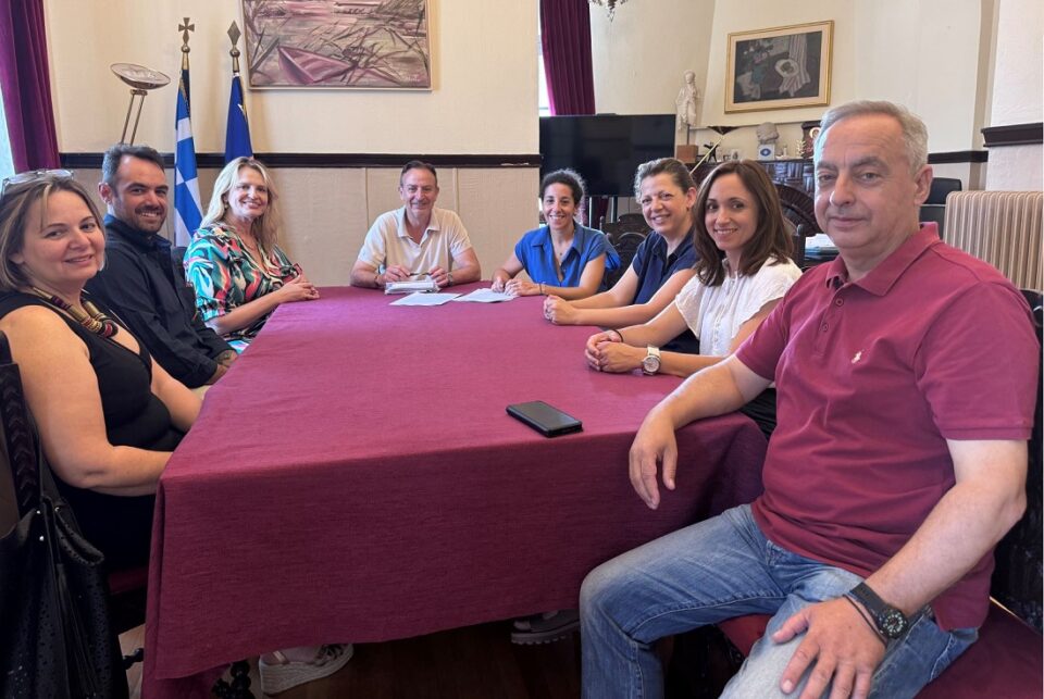 Mnhmonio Dimos Solidarity 1