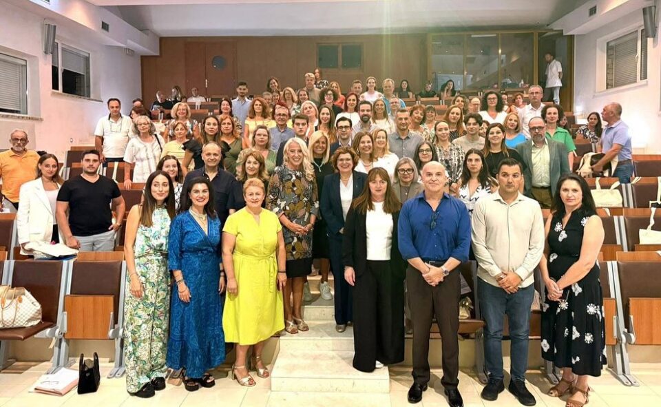 Mikro Therino Argyrokastro