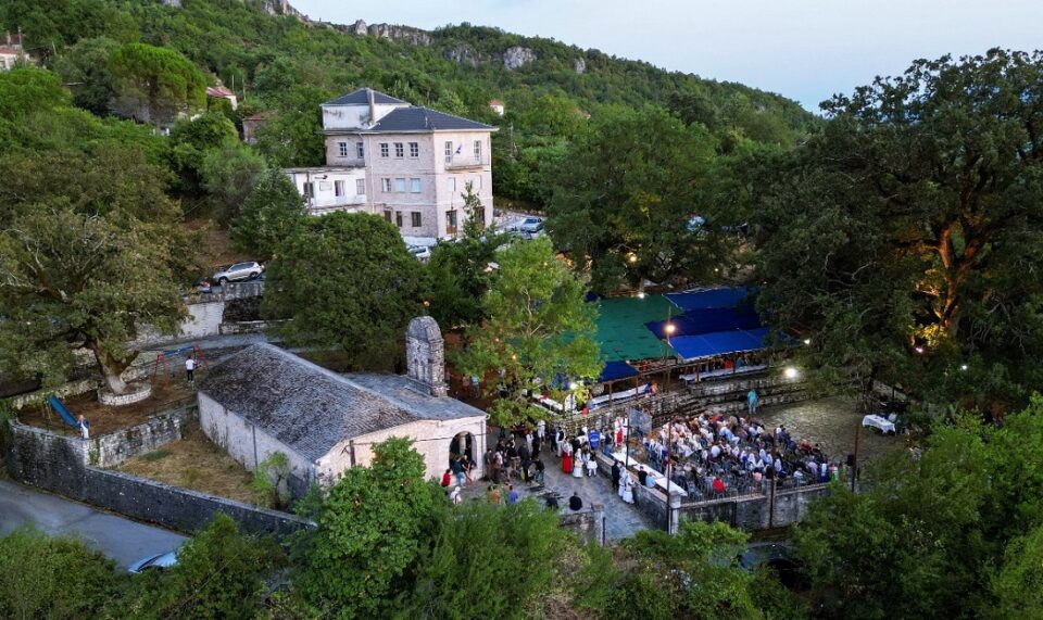 Pampwgwnisiako Kerasovo