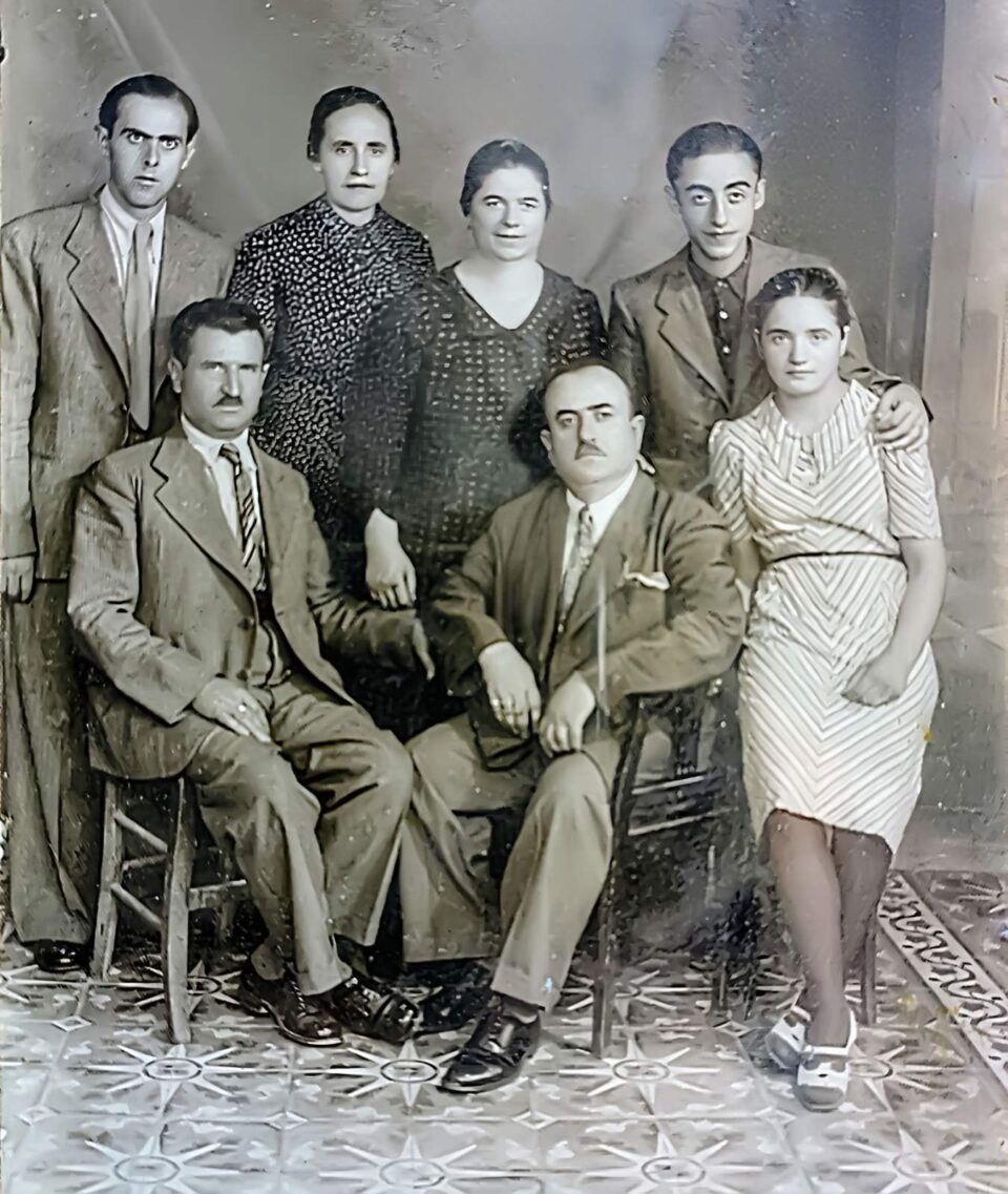 tzallaioi papakostaioi