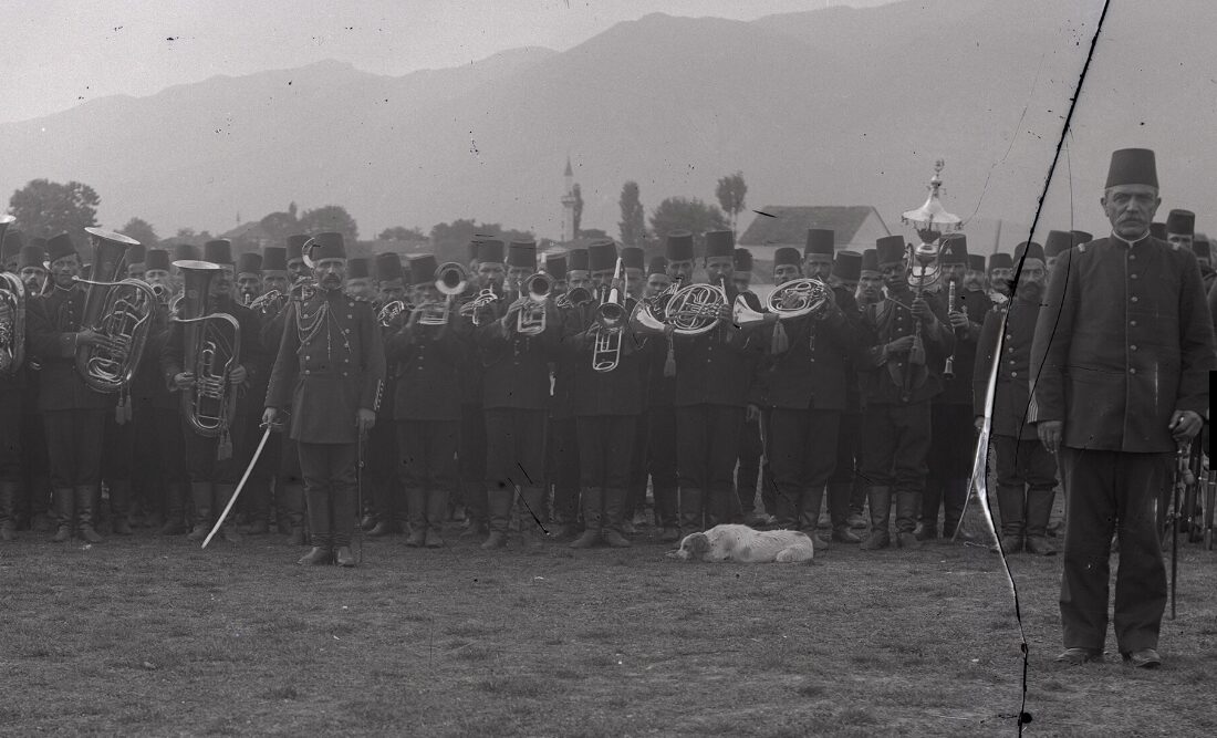 othomaniki mpanta kai skilos